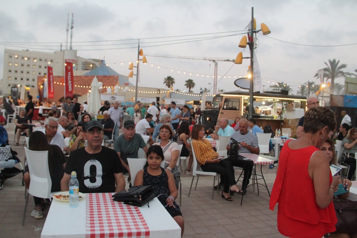 יריד האוכל של מדיטרנה. צילום: חן בוקר