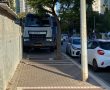 משאית פינוי הגזם חסמה את הדרך לילדים שהיו בדרכם לביה"ס - העירייה תרענן את הנהלים  (וידאו)