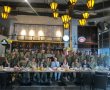 הפוגה מעזה: חיילי גולני במסעדת "תיאודור" באשדוד