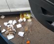 הישראלי המכוער ביום המעשים הטובים: אכלו, שתו וזרקו הכל מחוץ לרכב בחניה